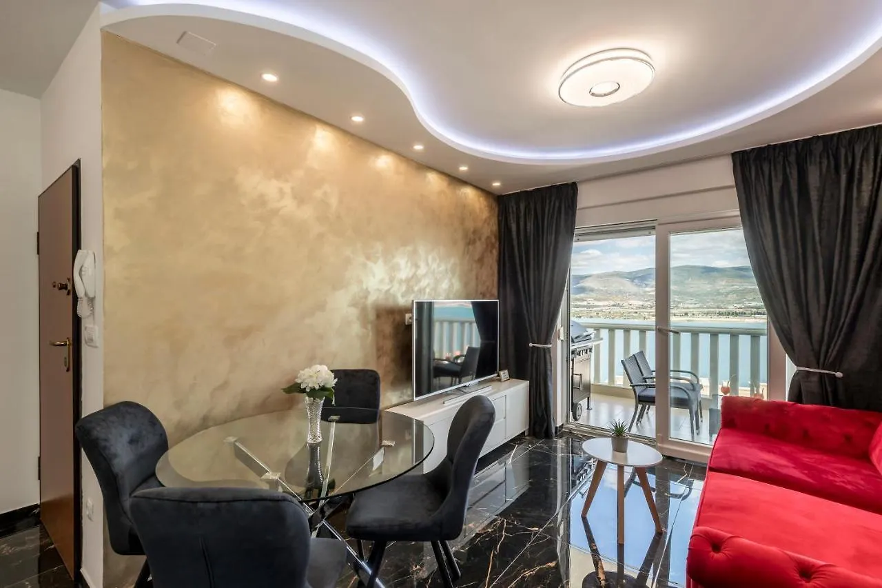 Luxury Apartment Hilary Trogir