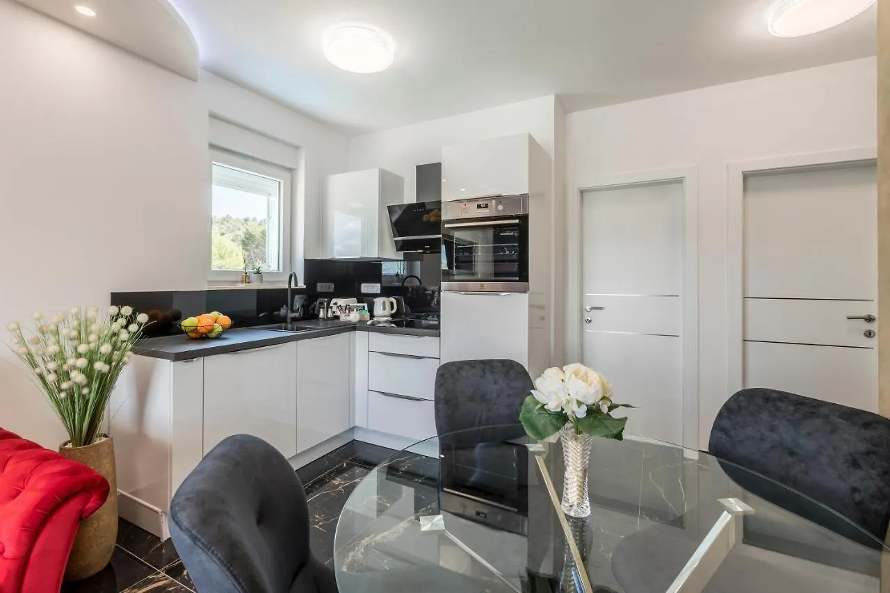 Luxury Apartment Hilary Trogir